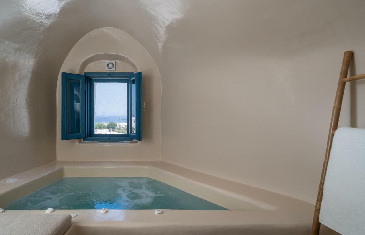 Nalas Suites Emporio  Екстер'єр фото