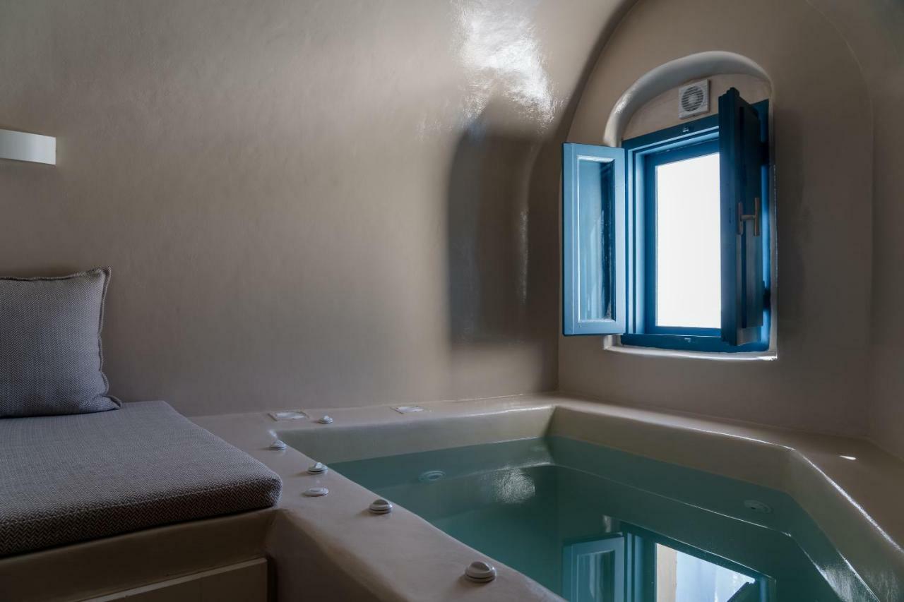 Nalas Suites Emporio  Екстер'єр фото